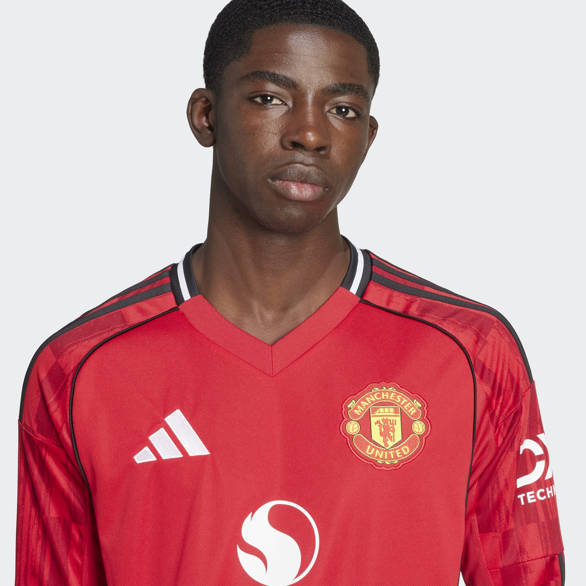 Adidas Manchester United 25/26 Long Sleeve Home Jersey - Image 7
