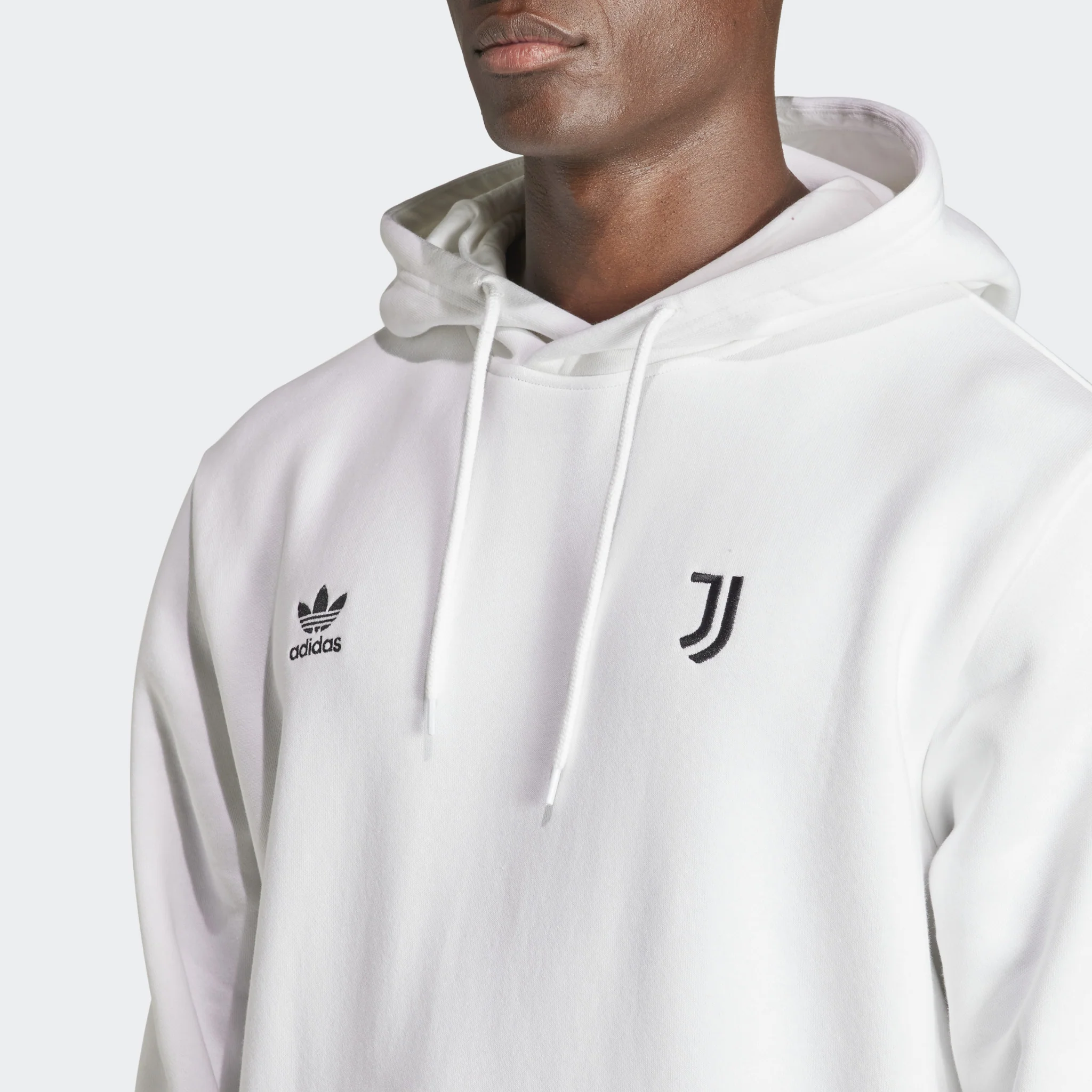 Adidas Juventus Essentials Trefoil Hoodie - Image 3