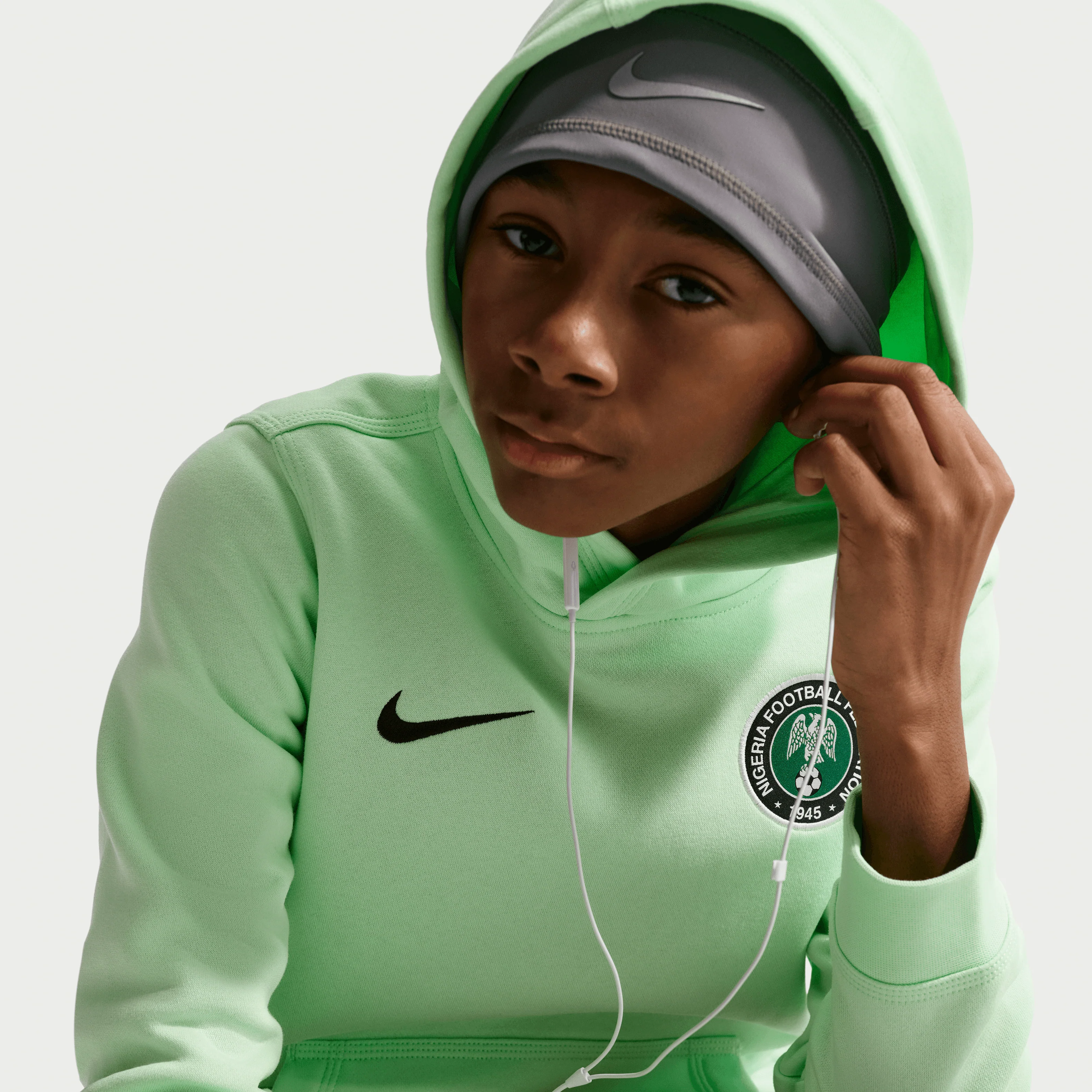 Nike Nigeria Club Pullover Hoodie Youth - Image 5